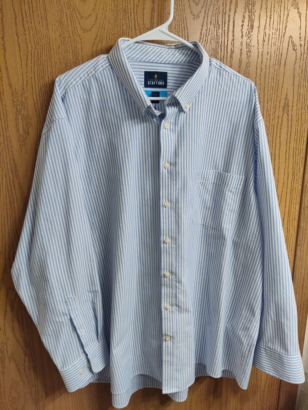 Stafford Men’s Blue and White Vertical Stripe Button-Down Shirt